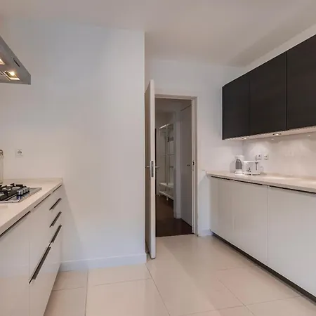 Apartment Classy 3bdr By Lovelystay