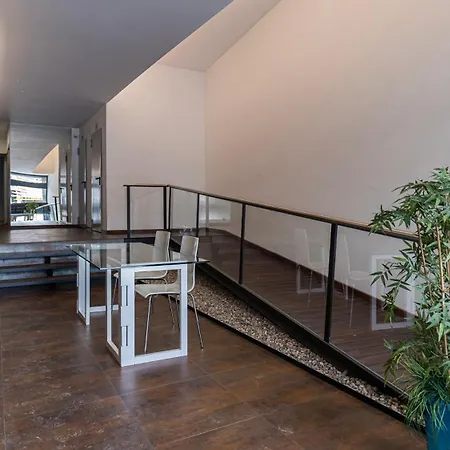 Classy 3bdr By Lovelystay * ליסבון